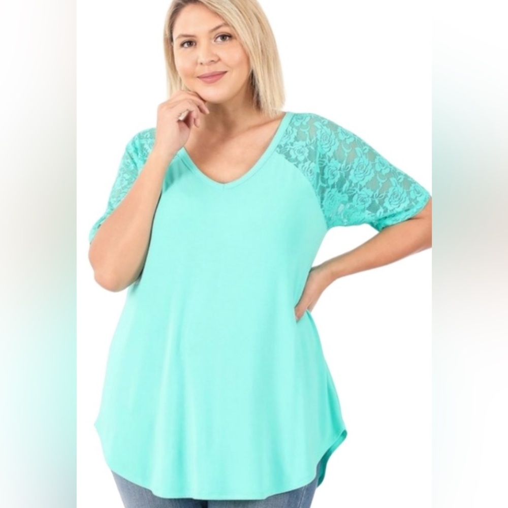 New Never Wore Zenana Plus Size Mint Lace Short Sleeve V-Neck Blouse 2X